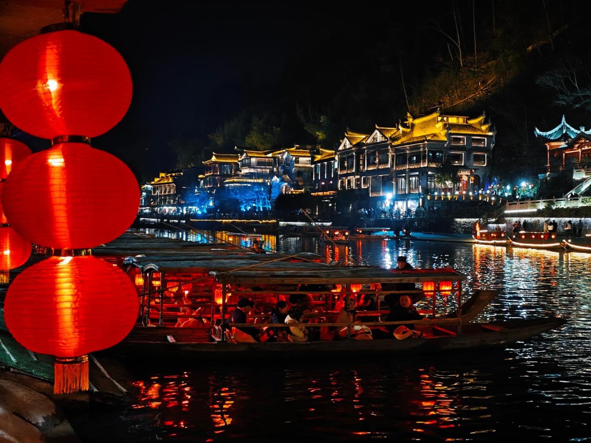 Fenghuang Memory Linjiang Inn Exterior foto
